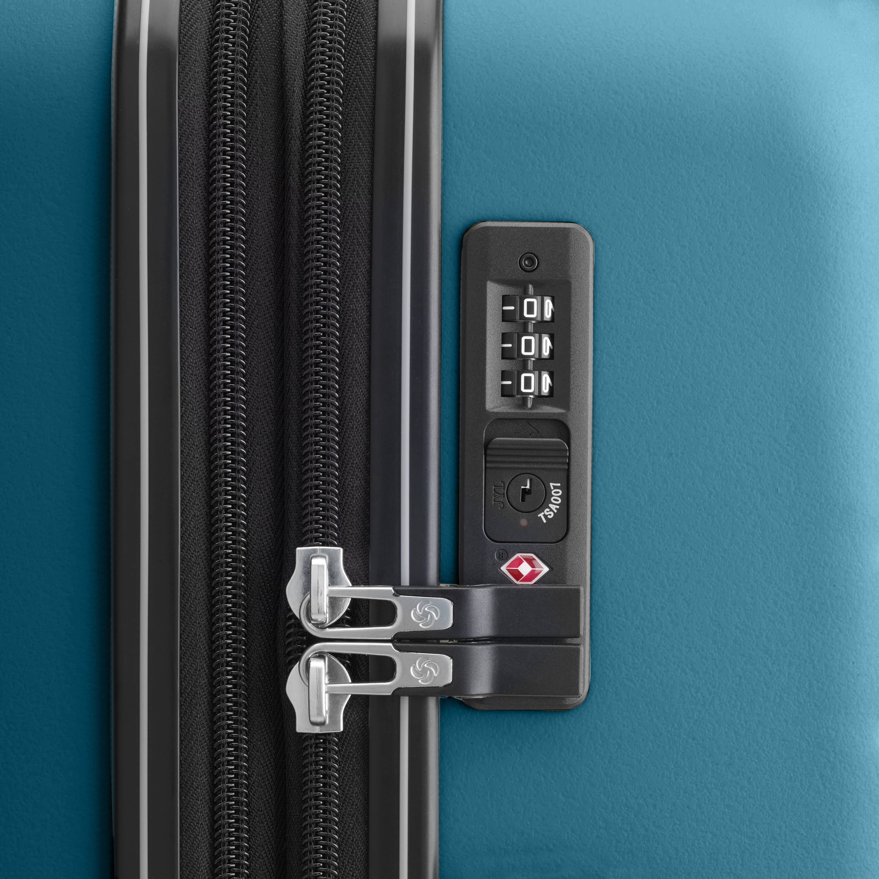 147752-1855_D341_LOCK_f37c3fd2-3ddd-488b-86ad-484ed4e43216