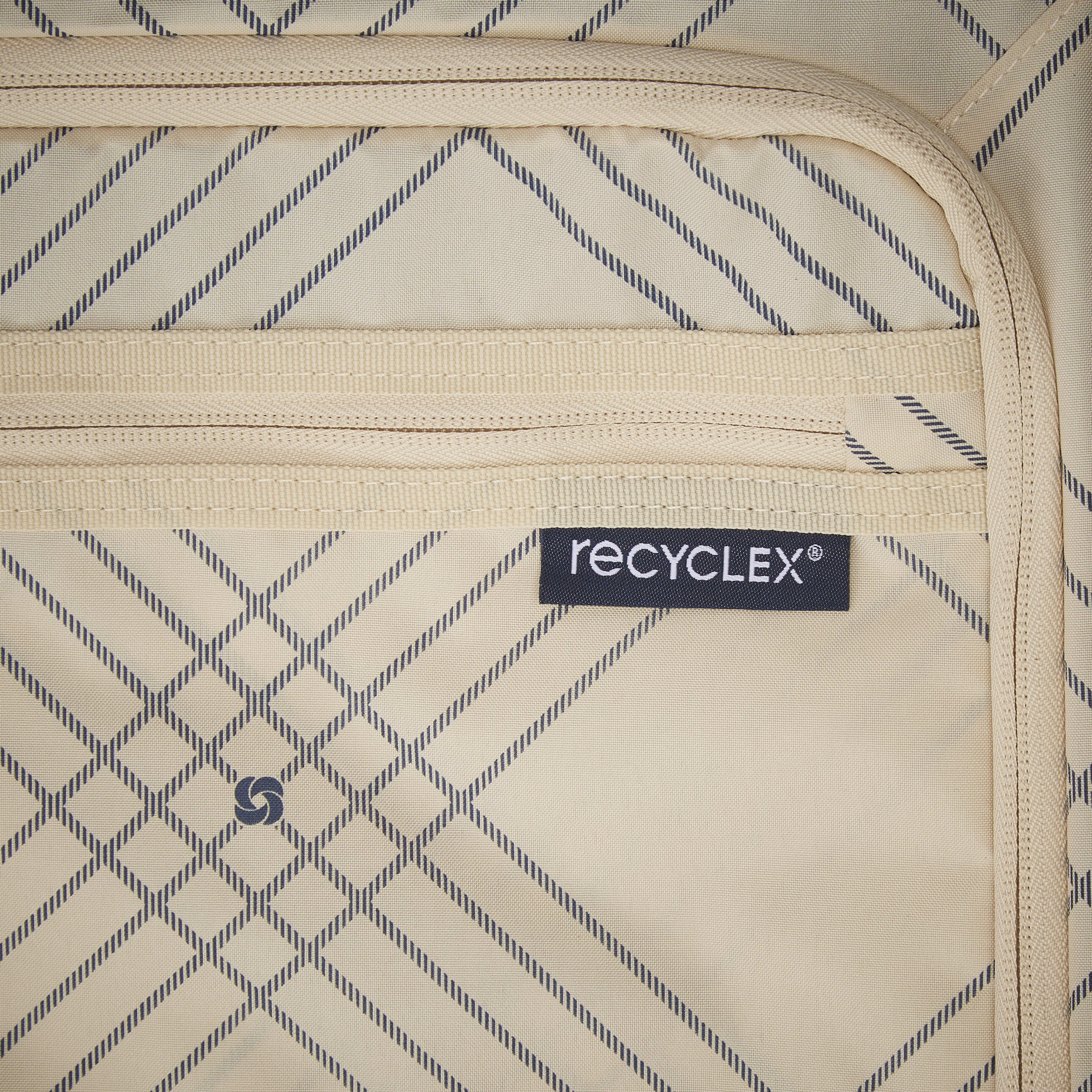 149198-1693_D498_MATERIAL