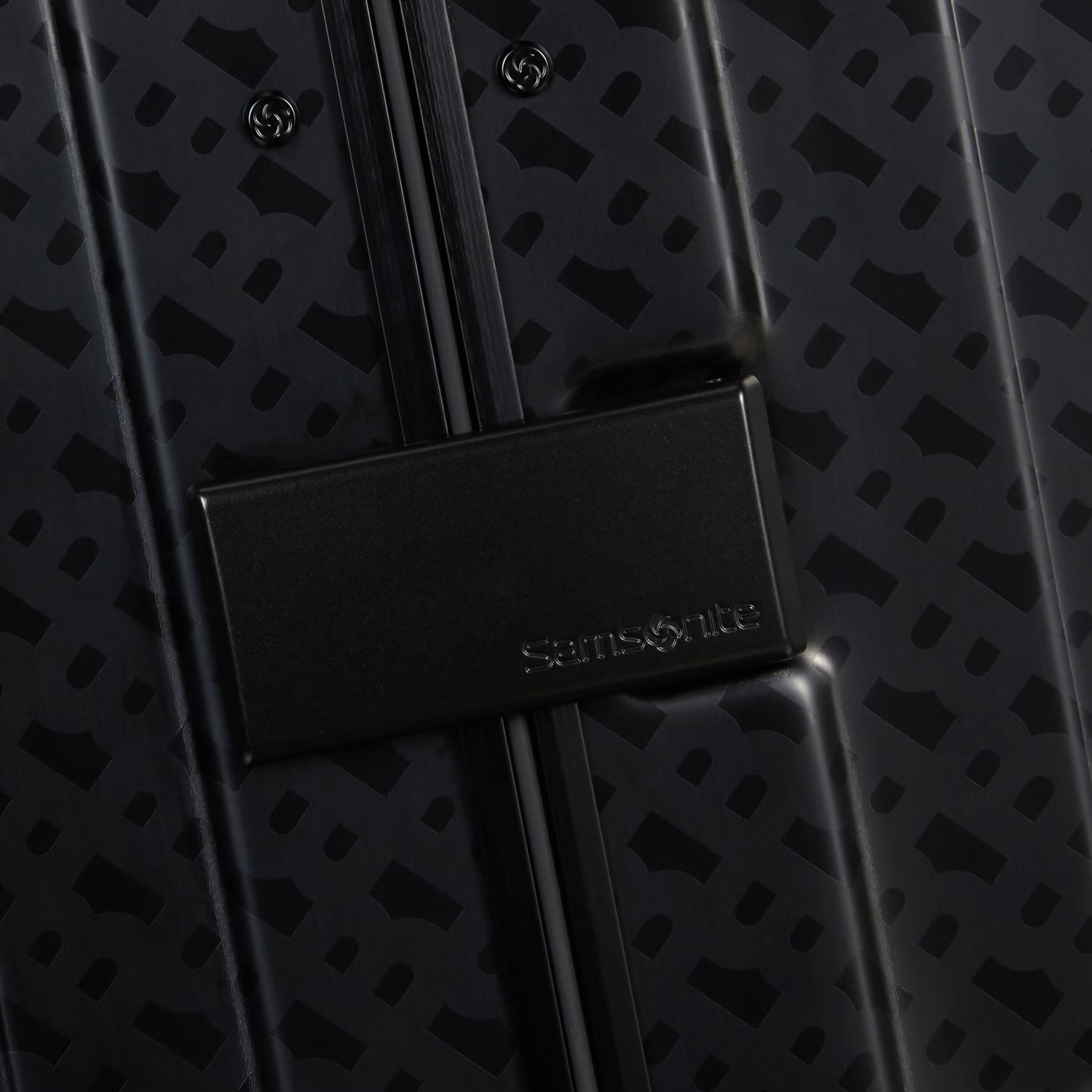 150301-6433-HARDWARE-16