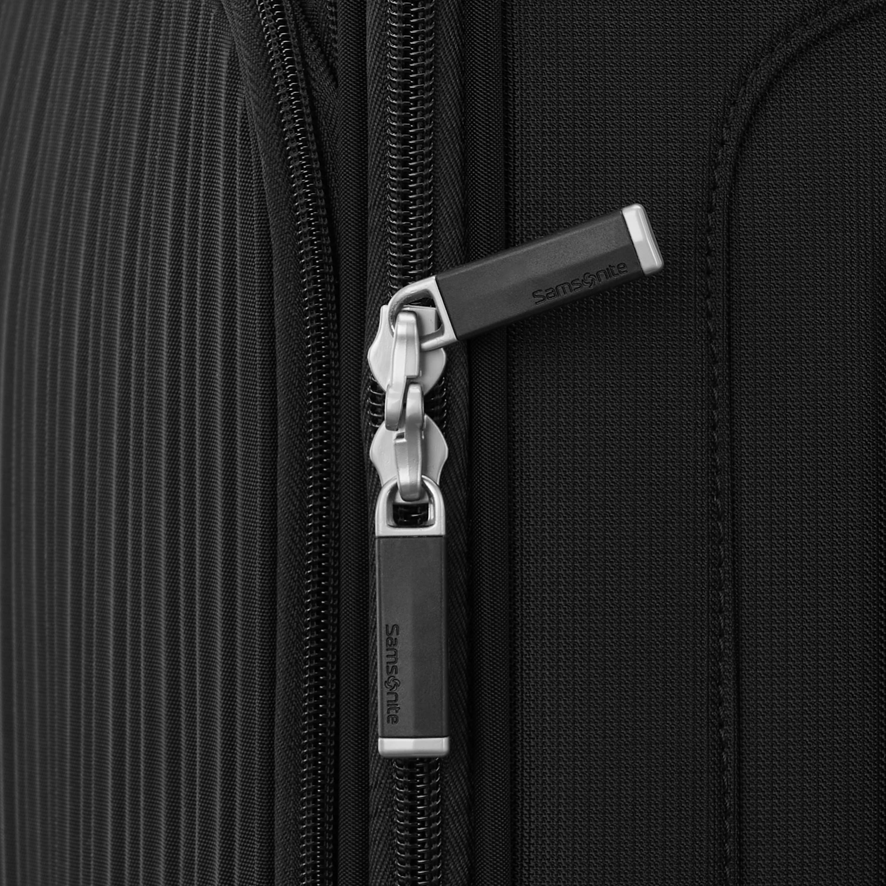 153641-1041_F130_ZIPPER