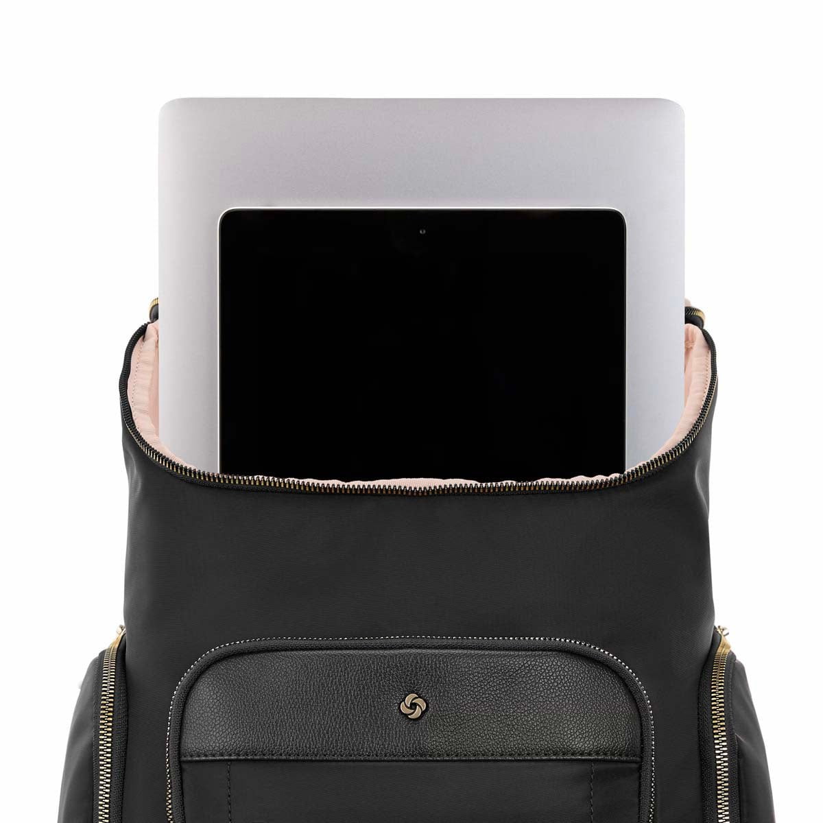 157213-1041-LAPTOP-5