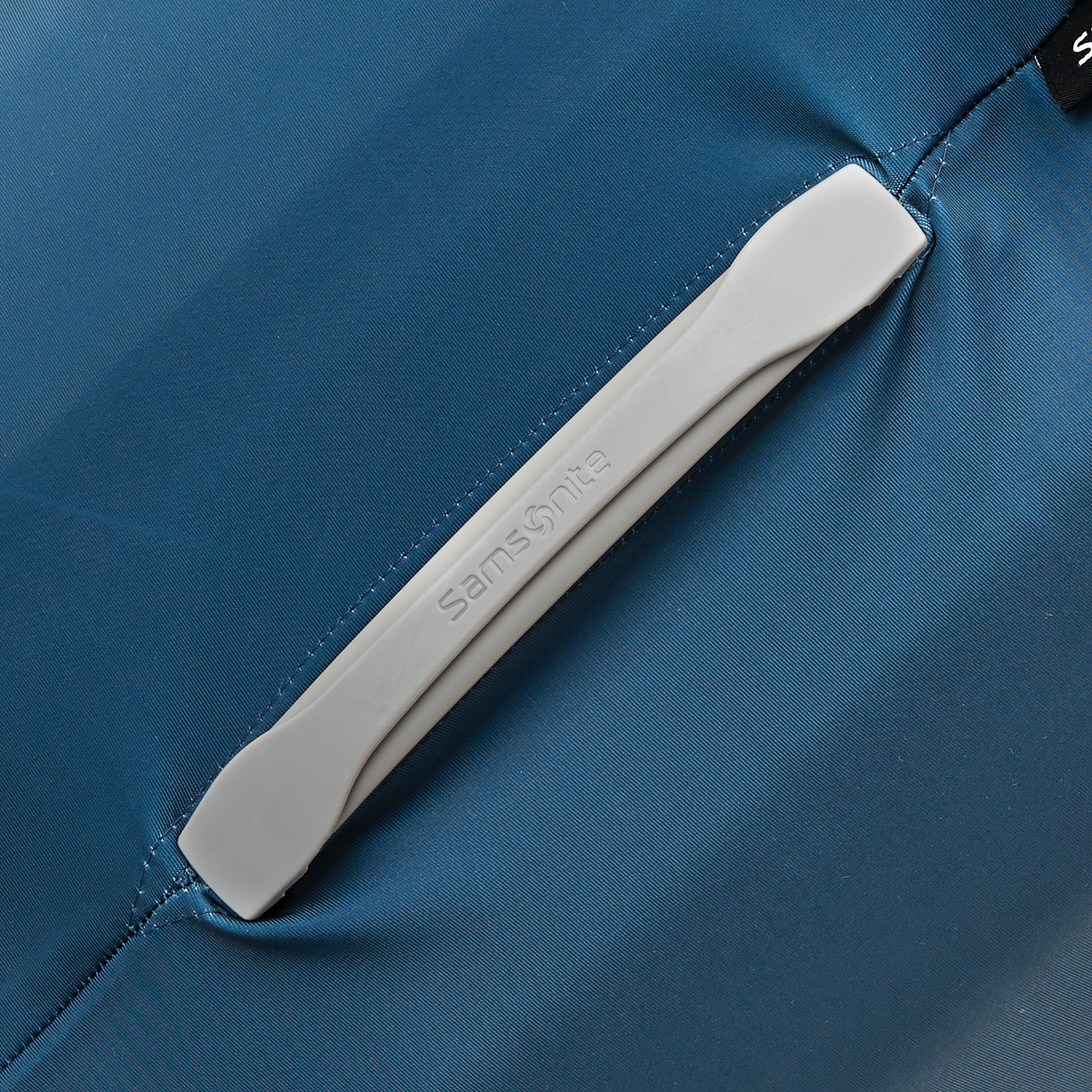 912479909_XLCover_SideHandle