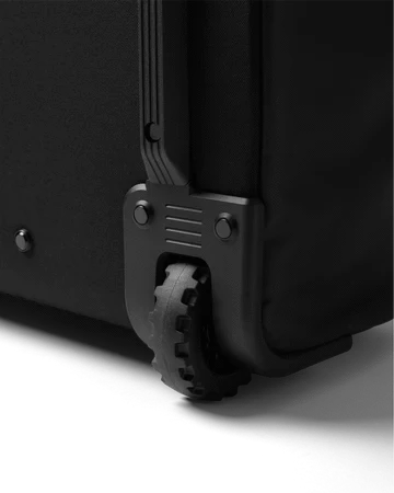 Hugger_Roller_Black_Out_60L-3_a3db3cd1-e24b-424f-a539-20f3225b7eed