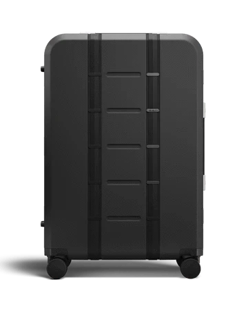 Ramverk_pro_check_in_luggage_large_black_out